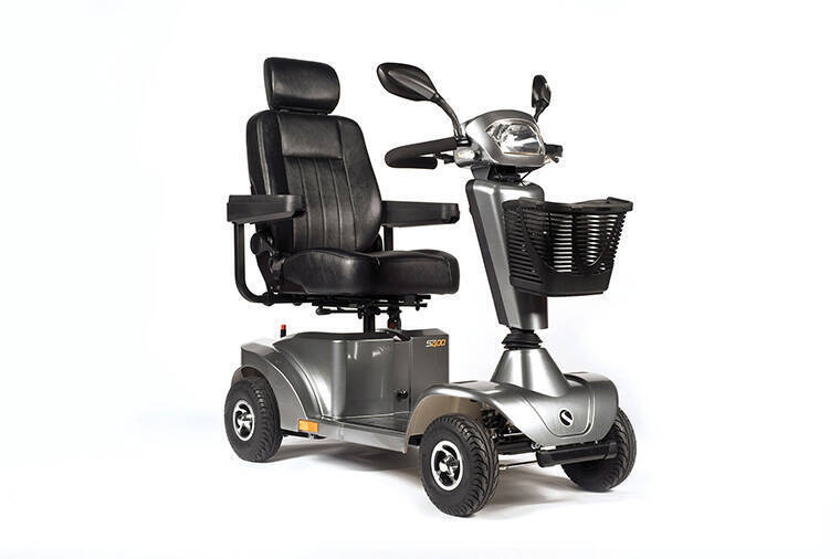 Scooter électrique Sterling S400