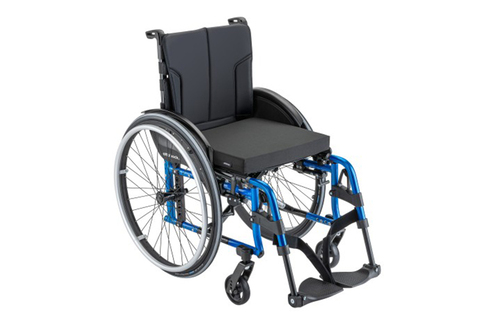 Fauteuil roulant pliant manuel Motus 2.0