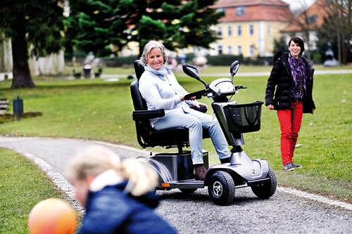 sunrise-medical-s425-mobility-scooter-ambiance